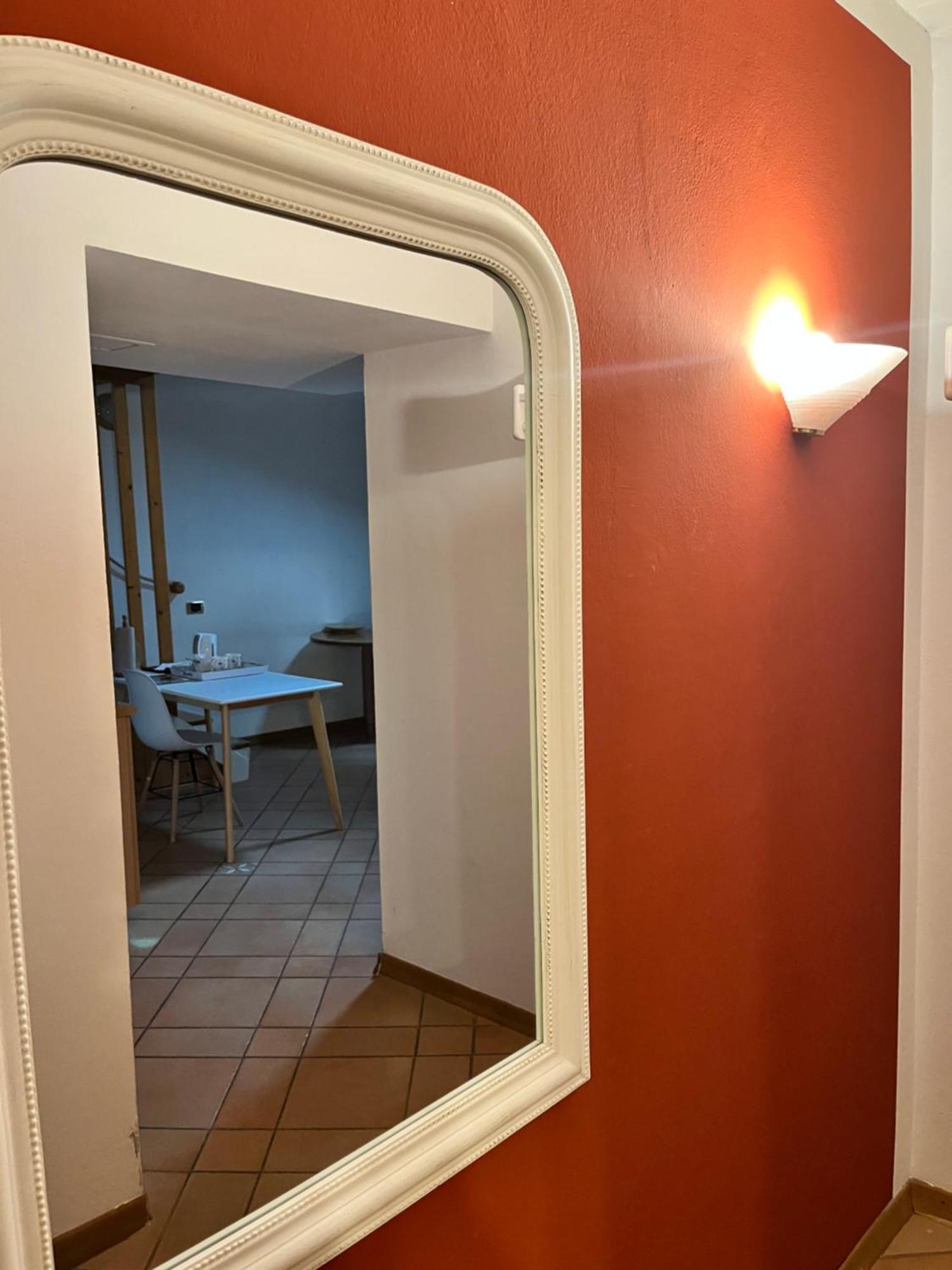 Manci Apartments By Hotel America Trento Bagian luar foto