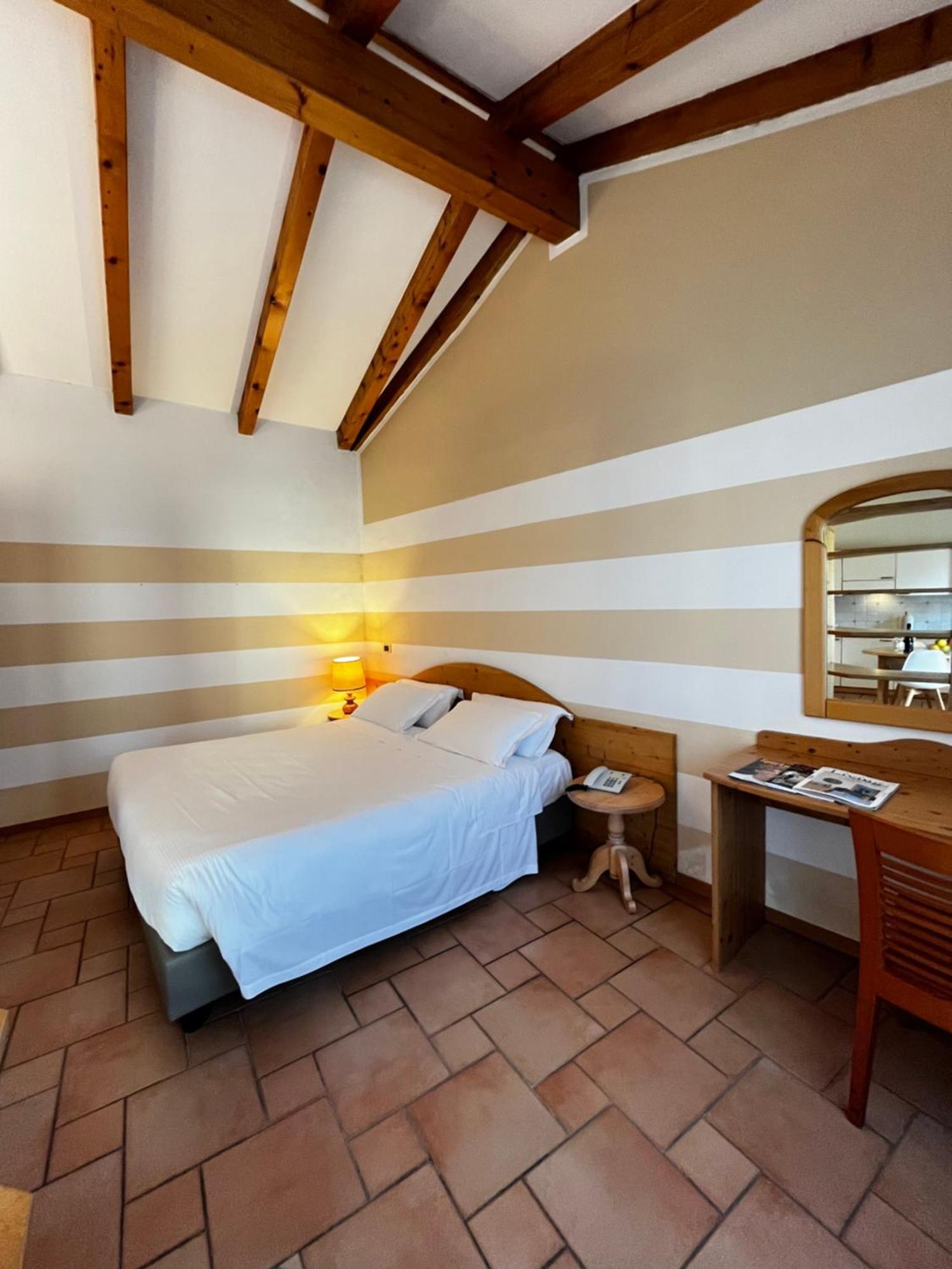Manci Apartments By Hotel America Trento Bagian luar foto